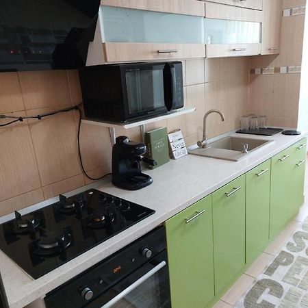 Apartament Central Renovat 3 Camere 布加勒斯特 外观 照片